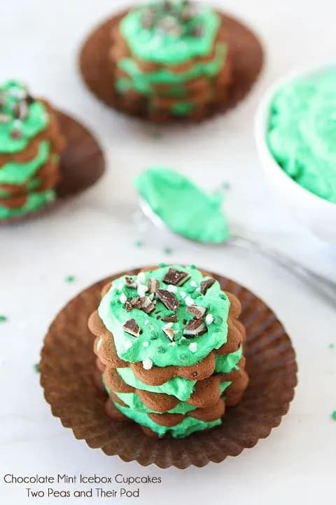 Chocolate Mint Icebox Cupcakes