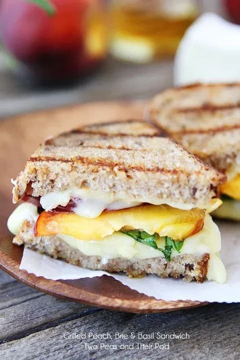 Grilled Peach, Brie & Basil Sandwich