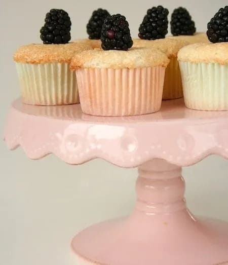 Lemon Angel Food Cupcakes