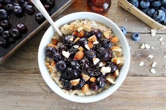 Maple Roasted Blueberry Almond Oatmeal