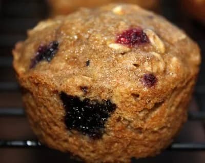 Oatmeal Berry Muffins