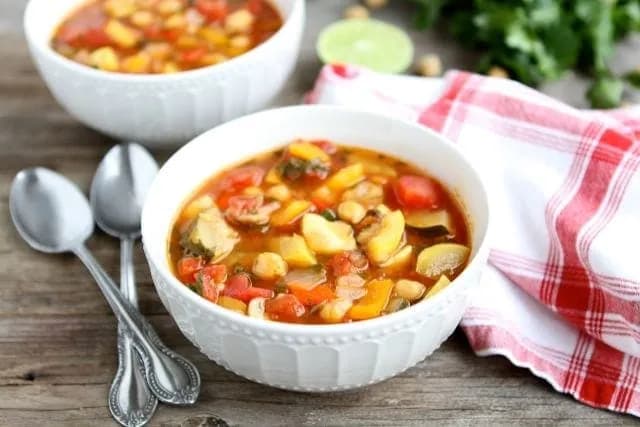 Vegetable Lime Chickpea Chili